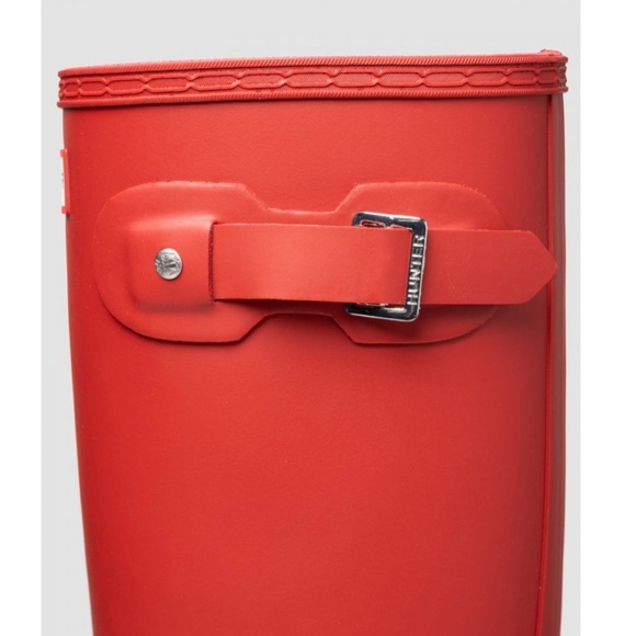 Hunter Original Womens Red Round Toe Knee High Pull on Rain Boots Size 7 - Picture 3 of 4